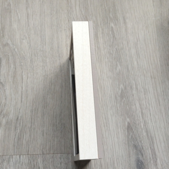 NIB Picture Frame Set - Picture 5 of 5